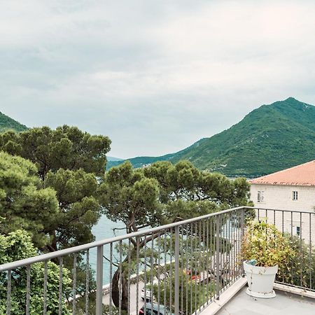 Sunny Port Apartment & Rooms Perast Exterior foto