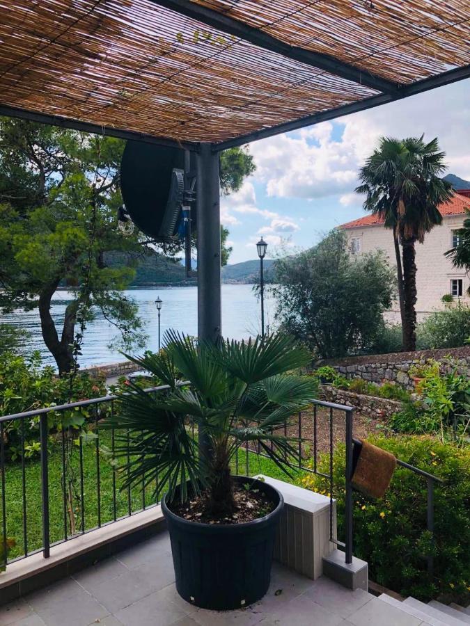 Sunny Port Apartment & Rooms Perast Exterior foto