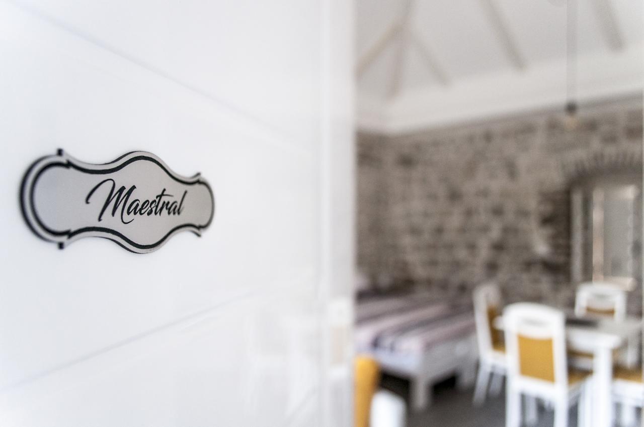 Sunny Port Apartment & Rooms Perast Exterior foto